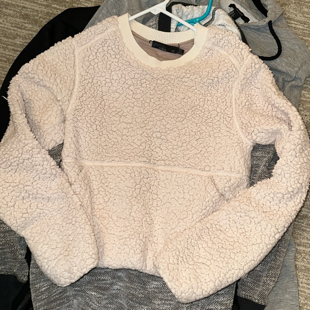 Prana fleece